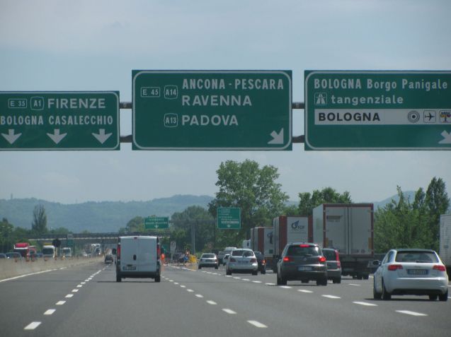 Traffic levels on Italian motorways fell by 7.2% in 2012 compared to 2011, the largest fall since the recession began according to AISCAT, the road operator association. By contrast motorway traffic in the UK grew by 1% in 2012 according to the DfT. 