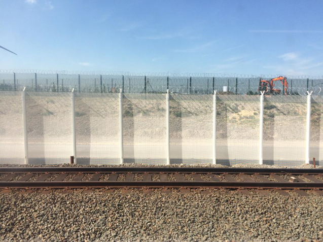 New layers of security fencing currently being installed at Eurotunnel in France. Photo @DriveEurope